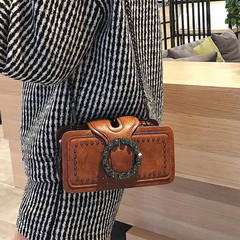 Elegance Luxe Leather Chain Decor Clutch